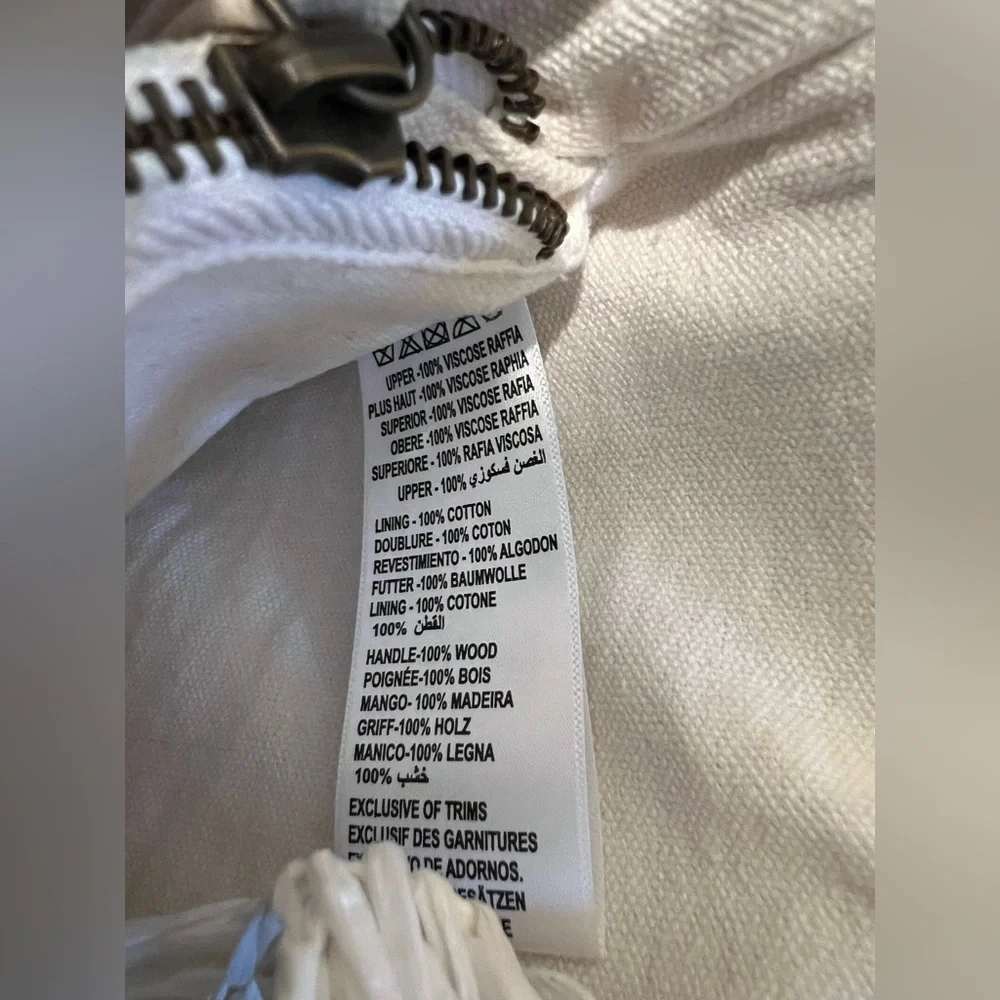 NWT Cleobella Raffia straw purse White Woven Handbag with Wooden Handles - Picture 13 of 13